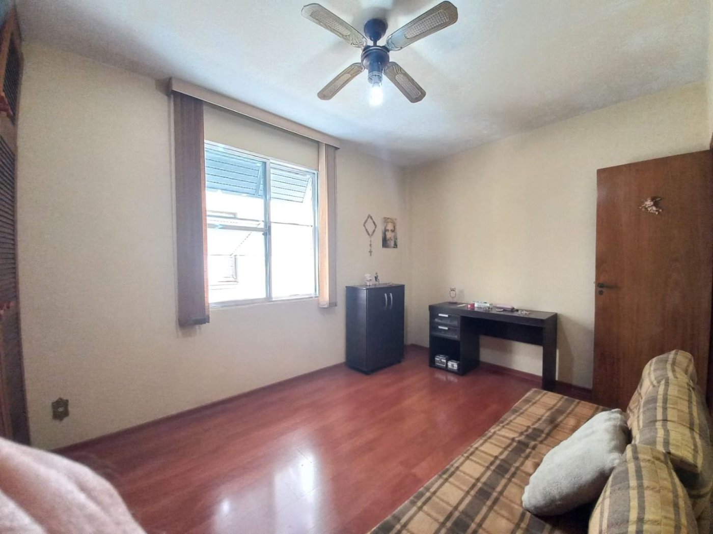 Belíssimo Apartamento de Frente, 3 Quartos, com Garagem Fechada, à Venda no Marapé – Santos/SP
