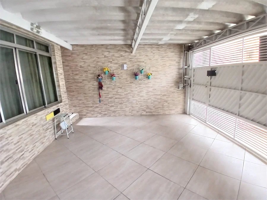 Casa à venda com 3 quartos, sendo 1 suíte, em Vila Rica, São Paulo, SP