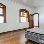 Casa à venda com 5 quartos, sendo 3 suítes, em Alto da Boa Vista, São Paulo, SP
