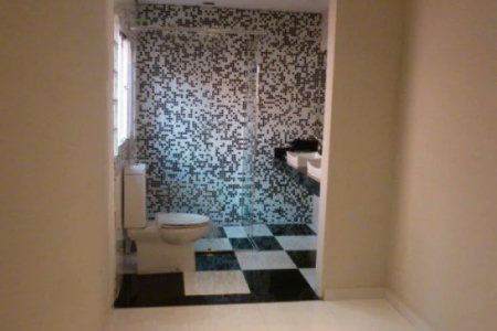 Sobrado à venda com 3 quartos, sendo 1 suíte,  em Paraíso do Morumbi, São Paulo, SP