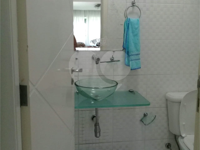 Sobrado à venda com 3 suítes em Tremembé, São Paulo, SP