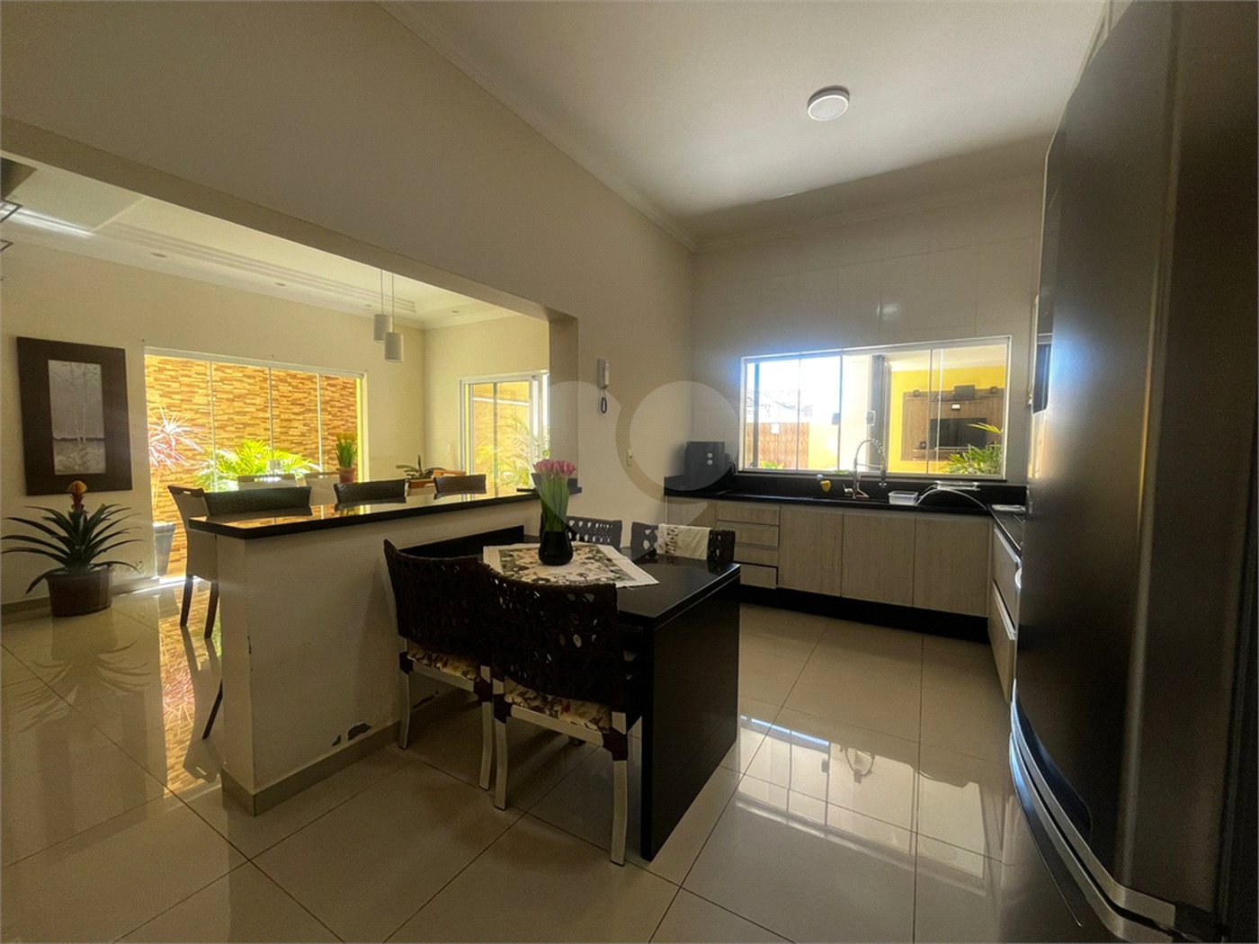 Casa à venda com 4 quartos, sendo 2 suítes, em Vila Nastri, Itapetininga, SP