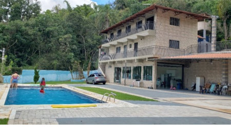 Chácara à venda ou para alugar com 3 suítes em Rio Acima, Mairiporã, SP
