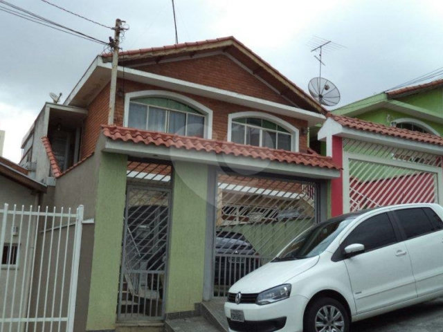 Casa à venda com 5 quartos, sendo 1 suíte,  em Vila Mazzei, São Paulo, SP