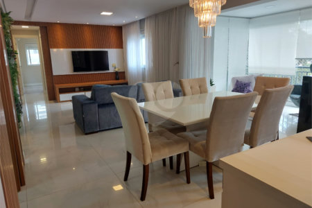 Apartamento à venda com 4 quartos, sendo 2 suítes, em Jardim Caboré, São Paulo, SP