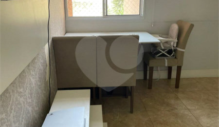 Apartamento à venda com 2 quartos em Jardim Odete, Guarulhos, SP