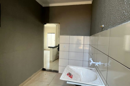 Casa à venda com 2 quartos, sendo 1 suíte,  em Jardim Nova Americana, Três Lagoas, MS