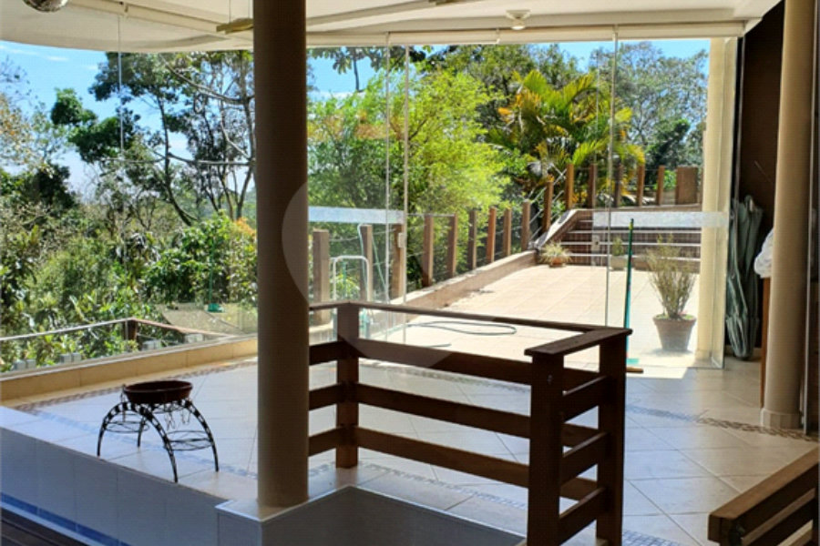 Casa à venda com 4 suítes em Serra da Cantareira, Mairiporã, SP