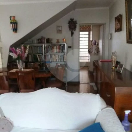 Casa à venda com 3 quartos no condomínio Travessa Quefren,21, São Paulo - SP