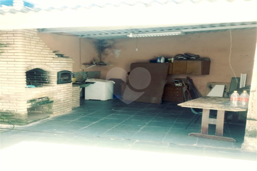 Sobrado à venda com 4 quartos, sendo 2 suítes, em Jardim Munhoz, Guarulhos, SP