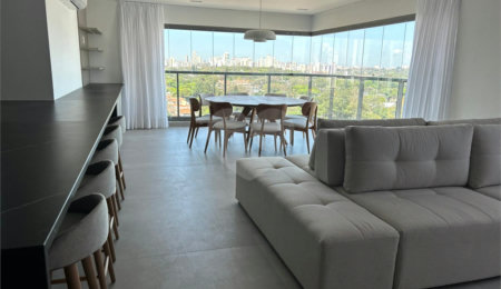 Apartamento à venda com 3 suítes em Santo Amaro, São Paulo, SP