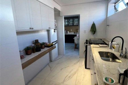 Apartamento Residencial à venda, Gonzaga, Santos - AP0199.