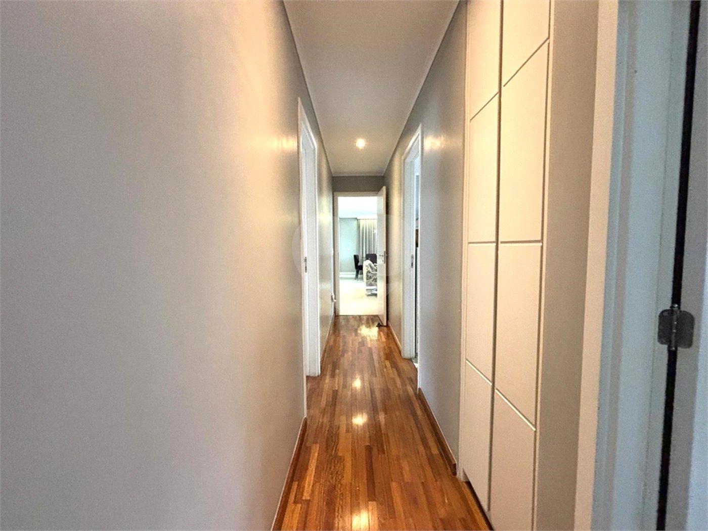 Apartamento à venda com 4 quartos, sendo 3 suítes, em Santana, São Paulo, SP