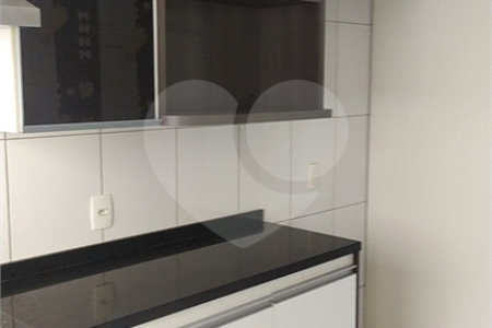 Apartamento à venda com 3 quartos, sendo 1 suíte, em Pinheirinho, Vinhedo, SP