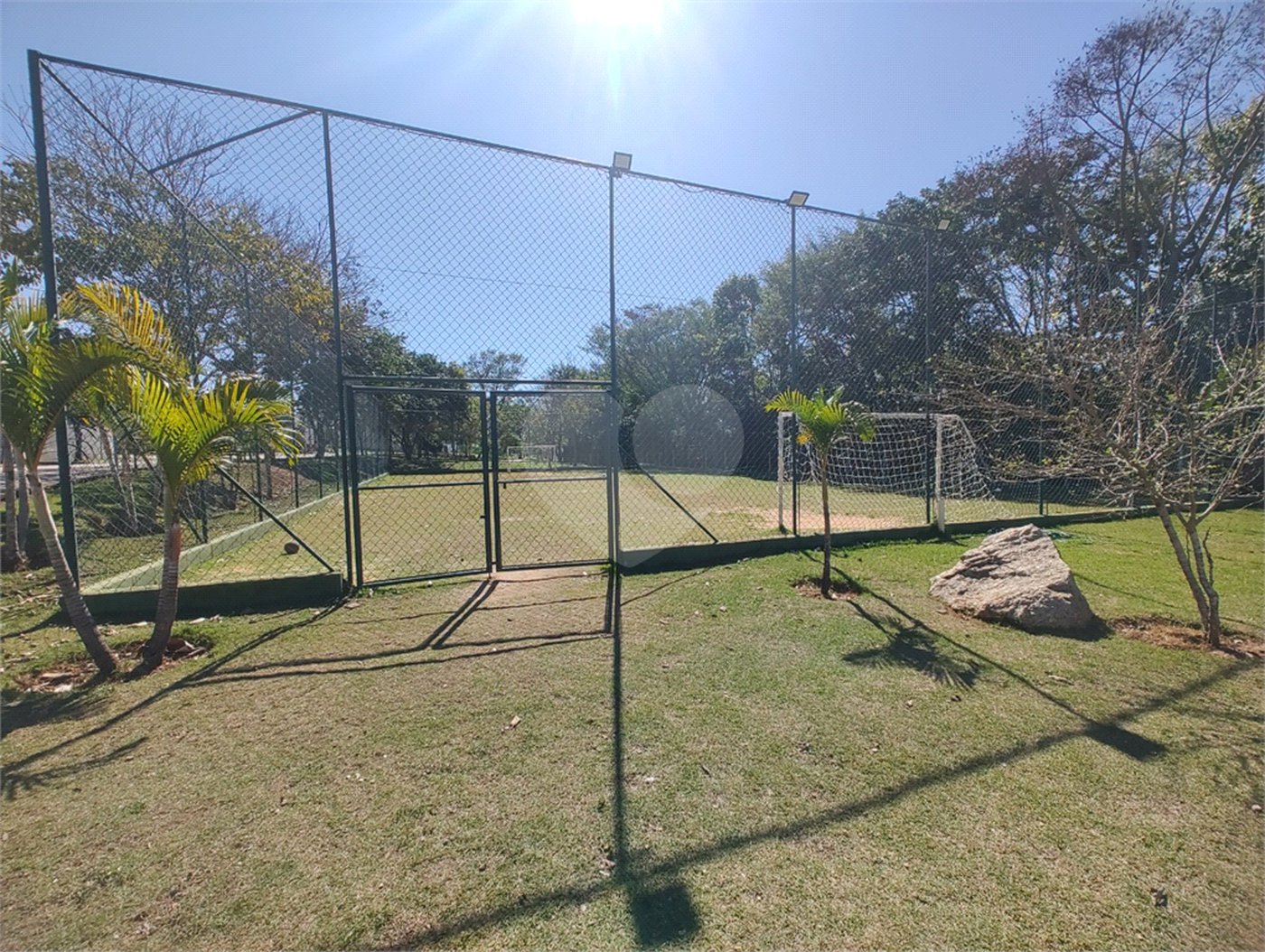 Casa à venda com 3 suítes no condomínio Terras de São Francisco, Sorocaba - SP