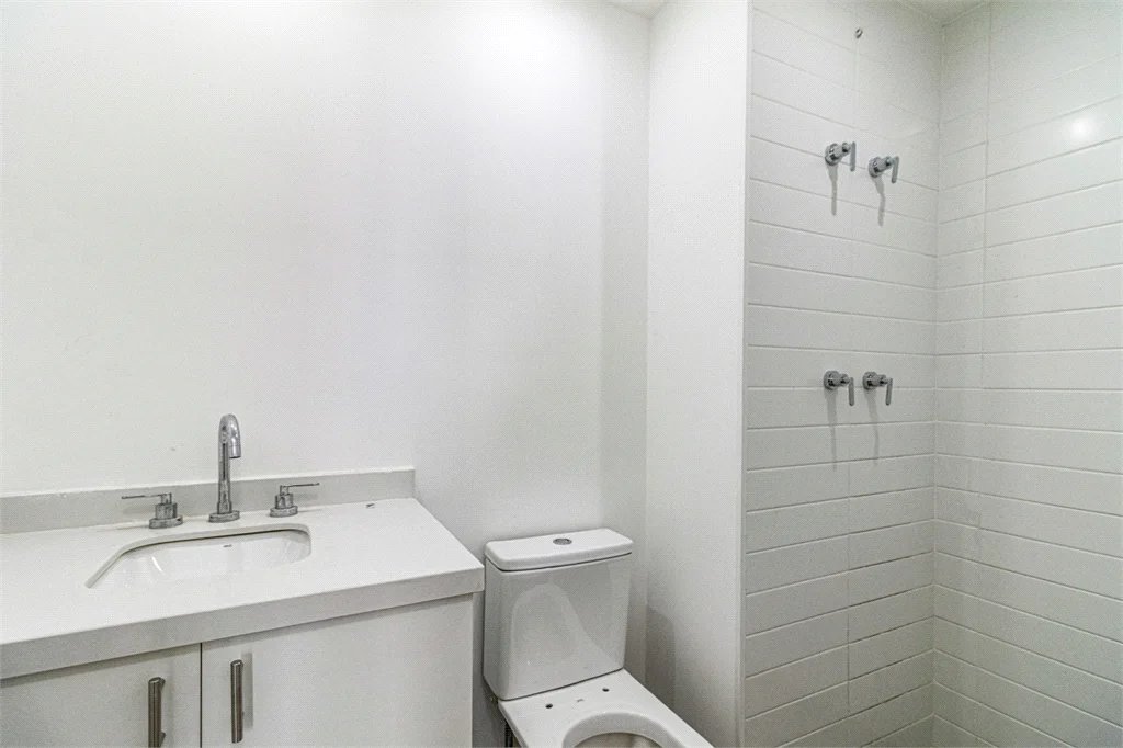 Apartamento à venda com 3 quartos, sendo 1 suíte, em Vila Anastácio, São Paulo, SP