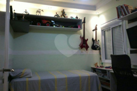 Apartamento à venda com 3 suítes em Jardim Taquaral, São Paulo, SP