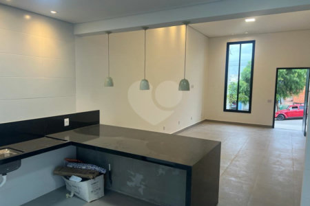 Casa Térrea à venda com 3 quartos, sendo 1 suíte, em Residencial Vila Victoria, Itupeva, SP