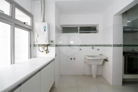 Apartamento à venda ou para alugar com 3 quartos, sendo 1 suíte,  em Sumarezinho, São Paulo, SP