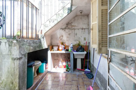 Sobrado à venda com 4 quartos, sendo 1 suíte, em Jardim das Acácias, São Paulo, SP