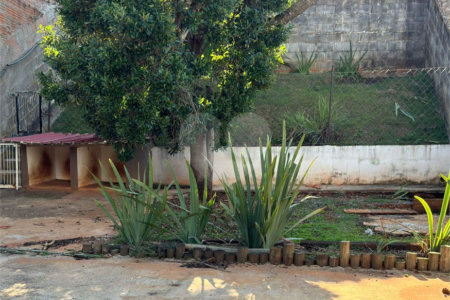 Casa à venda com 2 quartos em Vila Mazzei, Itapetininga, SP