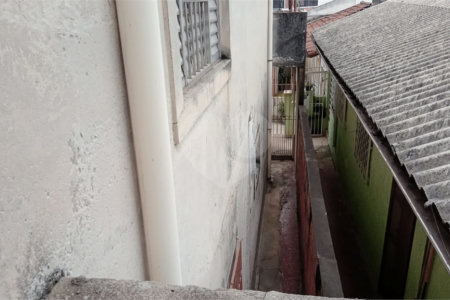 Casa de Vila à venda com 4 quartos, sendo 1 suíte, em Vila Mazzei, São Paulo, SP