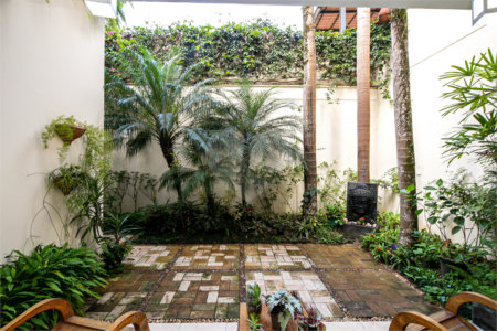 Casa à venda com 5 quartos, sendo 4 suítes, no condomínio Villa de Monterey, São Paulo - SP