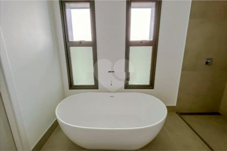 Apartamento à venda com 4 suítes em Vila Gomes Cardim, São Paulo, SP
