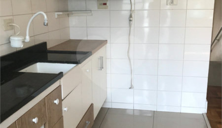 Apartamento à venda com 2 quartos em Vila Romana, São Paulo, SP