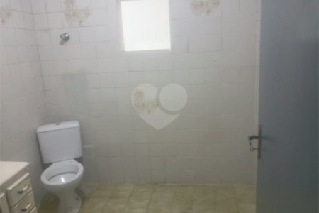 Casa com 180m², 3 quartos (1 suíte) e 5 vagas de garagem, à venda em São Mateus