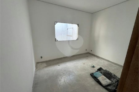 Casa à venda com 3 quartos, sendo 1 suíte,  no condomínio Residencial Marina, Itapetininga - SP