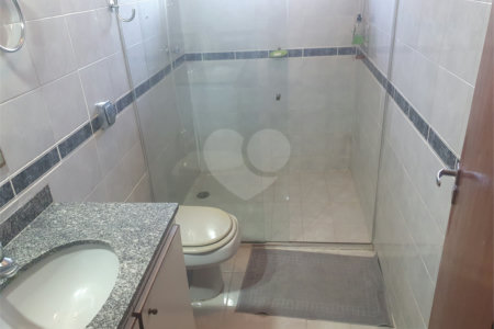 Sobrado à venda com 3 quartos, sendo 1 suíte, em Jardim Olympia, São Paulo, SP