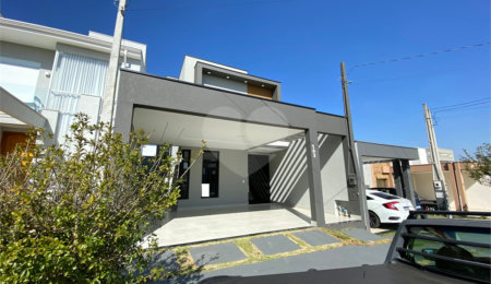 Casa à venda com 3 quartos, sendo 1 suíte,  no condomínio Jardim Park Real, Indaiatuba - SP