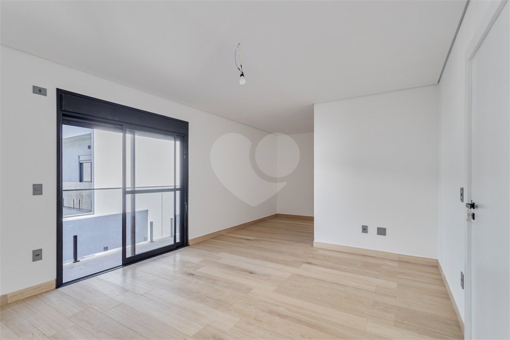 Casa à venda com 4 suítes no condomínio Villa Suiça, São Paulo - SP