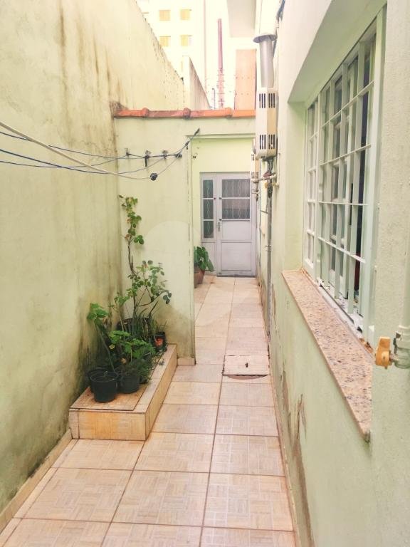 Sobrado à venda com 4 quartos, sendo 1 suíte, em Jardim Sarah, São Paulo, SP