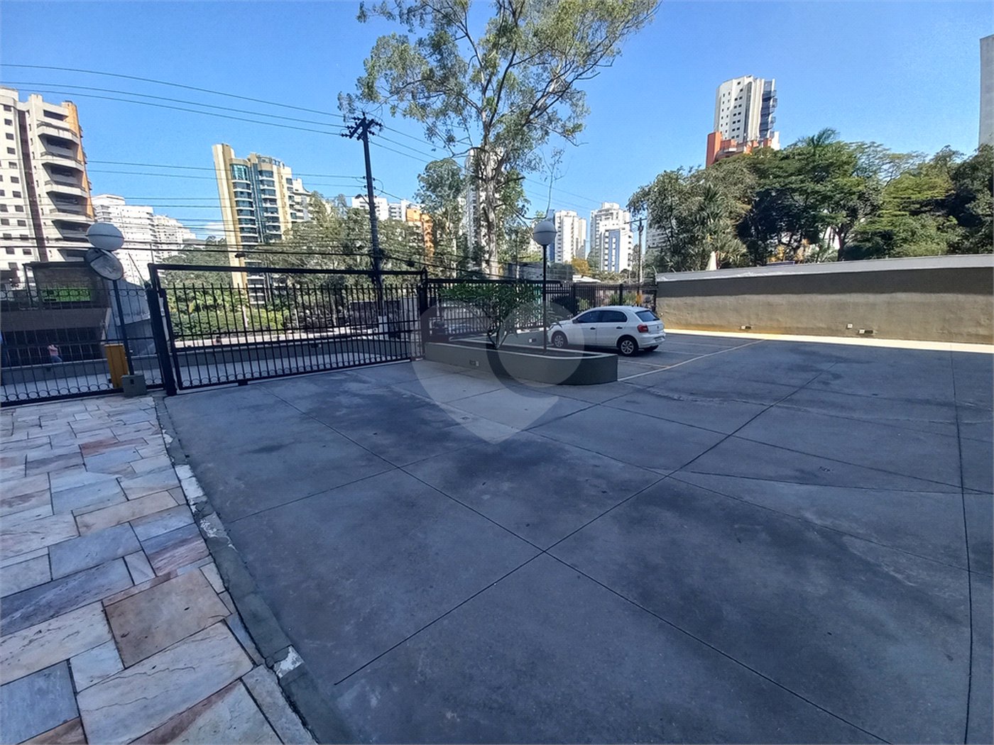 Apartamento à venda com 3 quartos, sendo 1 suíte, em Vila Andrade, São Paulo, SP
