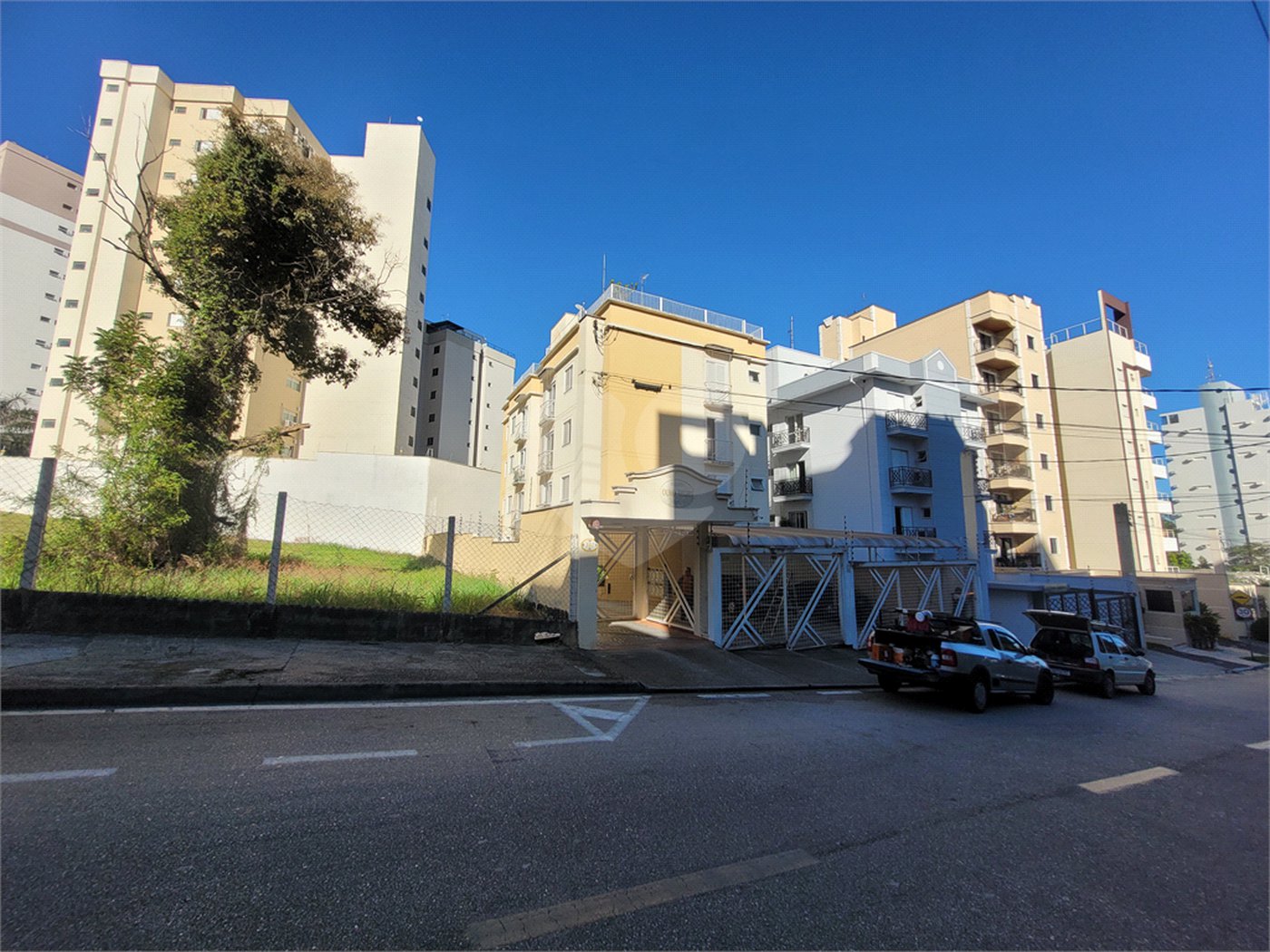 Apartamento à venda com 3 quartos, sendo 1 suíte, em Parque Campolim, Sorocaba, SP