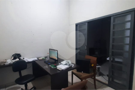 Salão para alugar no Centro, Três Lagoas, MS