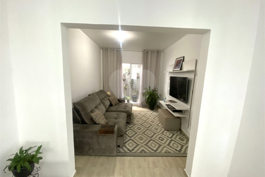Sobrado à venda com 4 quartos, sendo 1 suíte, em Vila Medeiros, São Paulo, SP
