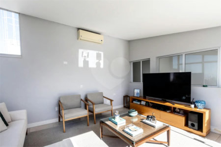 Cobertura à venda com 2 quartos, sendo 1 suíte, em Alto de Pinheiros, São Paulo, SP