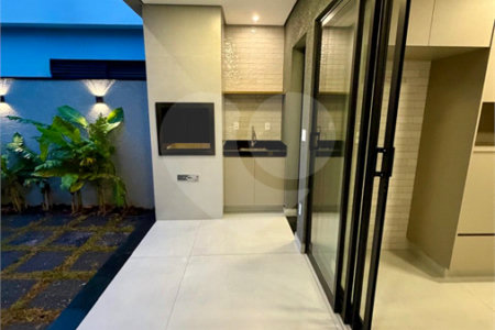 Casa à venda com 3 suítes no condomínio Le France, Sorocaba - SP