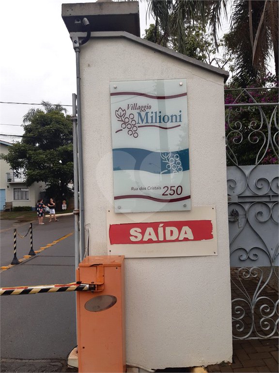 Casa à venda com 2 quartos, sendo 1 suíte, no condomínio Vilagio Milioni, Salto - SP