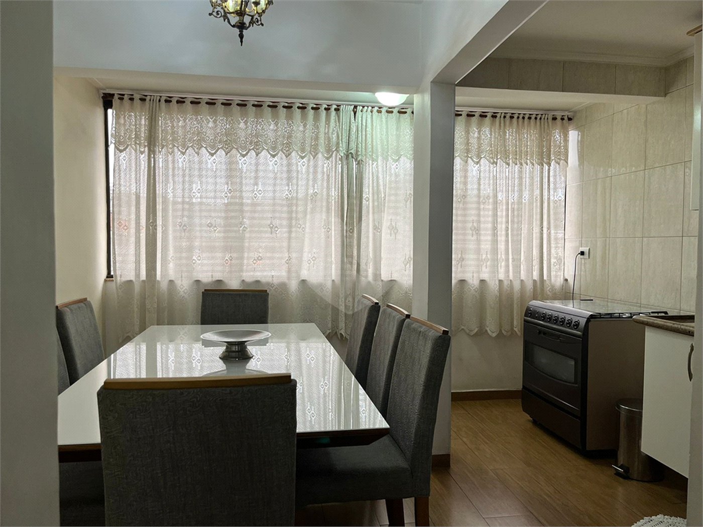 Casa à venda com 2 quartos, sendo 1 suíte, no condomínio Villa Faenza, São Paulo - SP