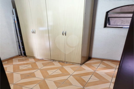 Casa à venda com 4 quartos, sendo 2 suítes, em Vila Maria Alta, São Paulo, SP