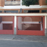 Sobrado à venda com 4 quartos, sendo 1 suíte,  em Olímpico, São Caetano do Sul, SP