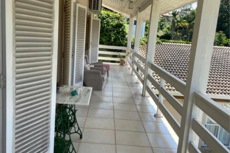 Casa à venda com 6 quartos, sendo 3 suítes,  em Marambaia, Vinhedo, SP
