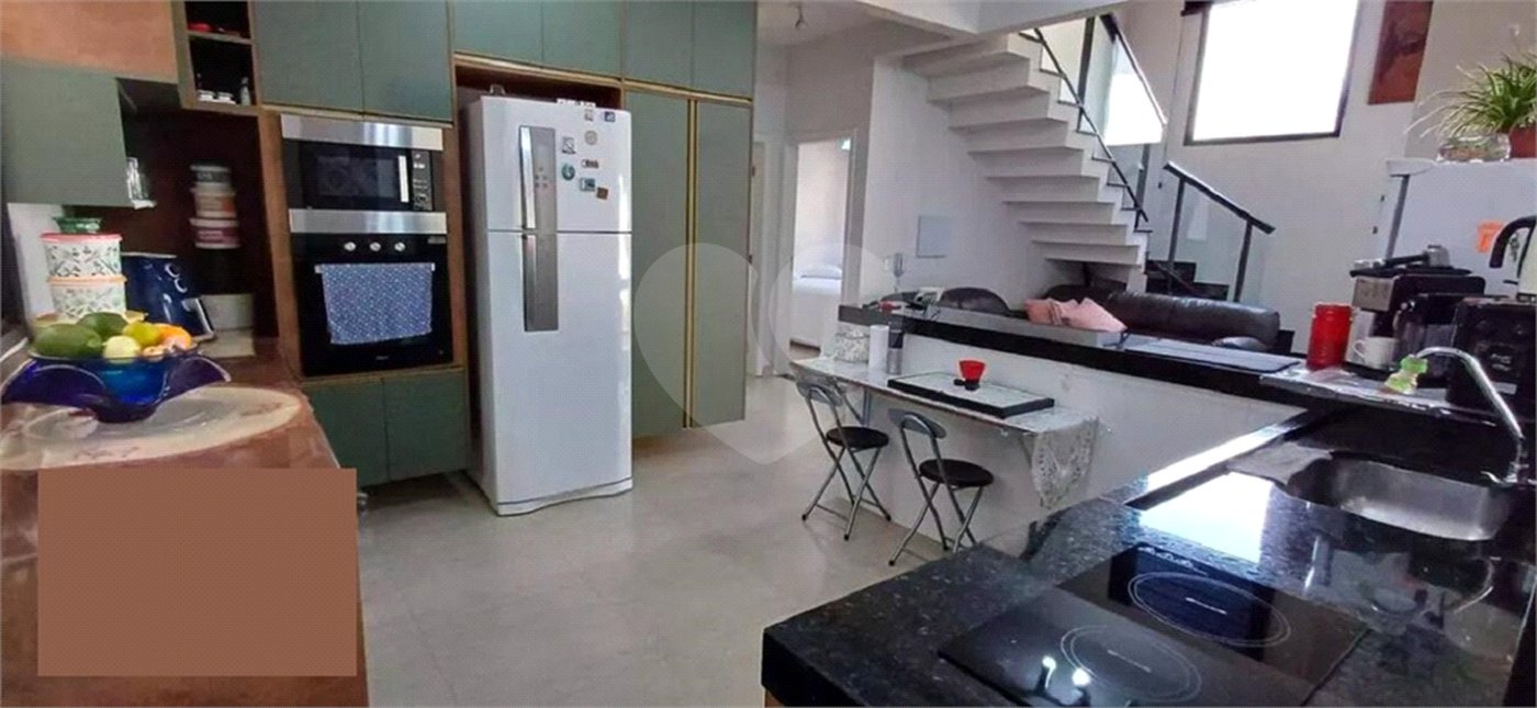 Casa à venda com 3 quartos, sendo 2 suítes, no condomínio Residencial Marchant Buarque, Atibaia - SP