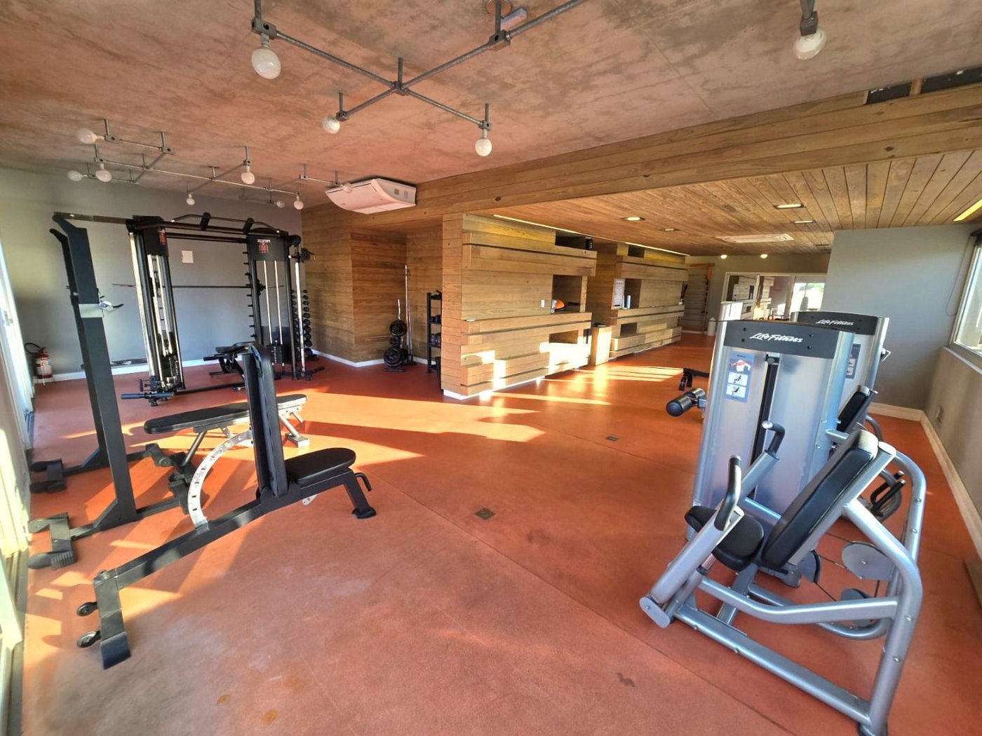 Apartamento com 2 dormitórios à venda, 74 m² por R$ 1.010.000,00 - Embaré - Santos/SP