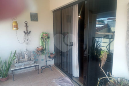 Casa à venda com 2 suítes em Jardim Santa Bárbara, Atibaia, SP