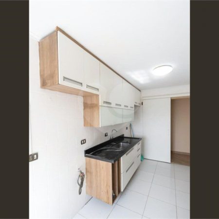 Apartamento à venda com 3 quartos, sendo 1 suíte, em Jardim Marajoara, São Paulo, SP